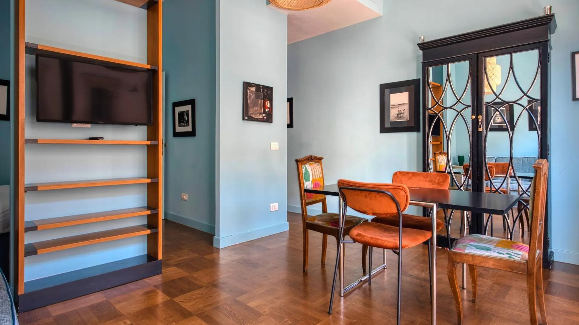 Domusmi Porta Nuova 52 Apartment Milan